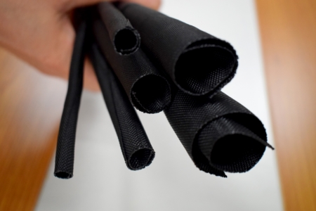 Kendiliğinden Kapanan Kablo Kılıfı